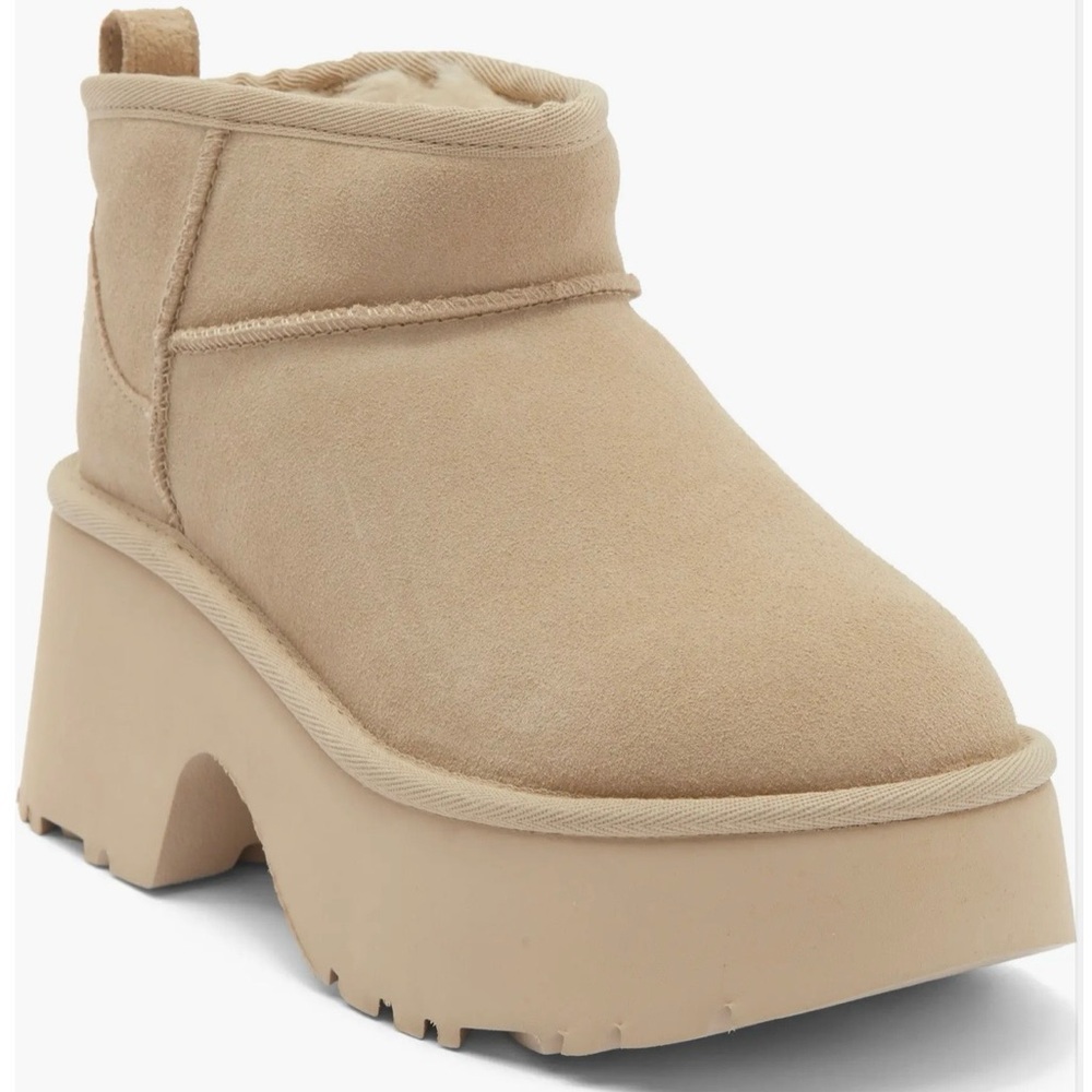 UGG Classic Ultra Mini New Heights Platform Boot